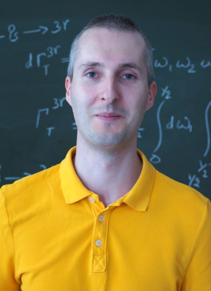 Łukasz Kapłon : Post-doc